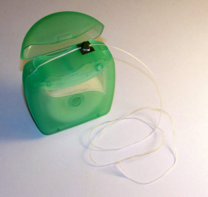 Dental_floss_whole hilo dental
