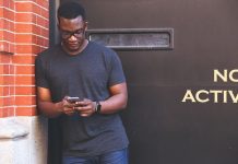 Lesiones por el uso del móvil y del ordenador lesiones contractura móvil