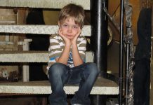 Niños aburridos niños aburridos, aburrimiento