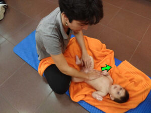 masaje infantil vientre